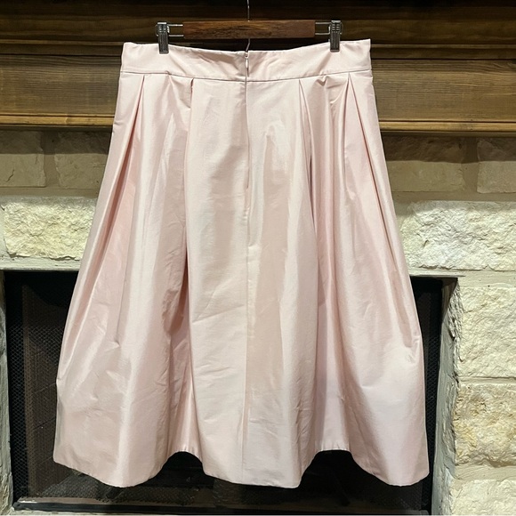 White House Black Market Light Pink Pleated Full Circle Satin Skirt Size 14 - Picture 4 of 12